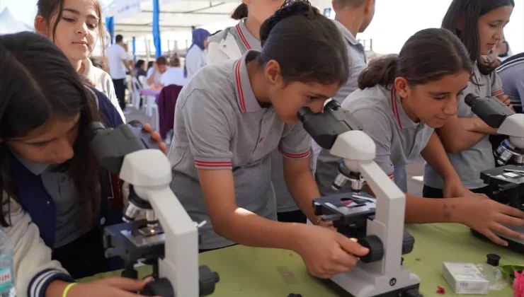 Erdemli’de Bilim Şenliği Başladı